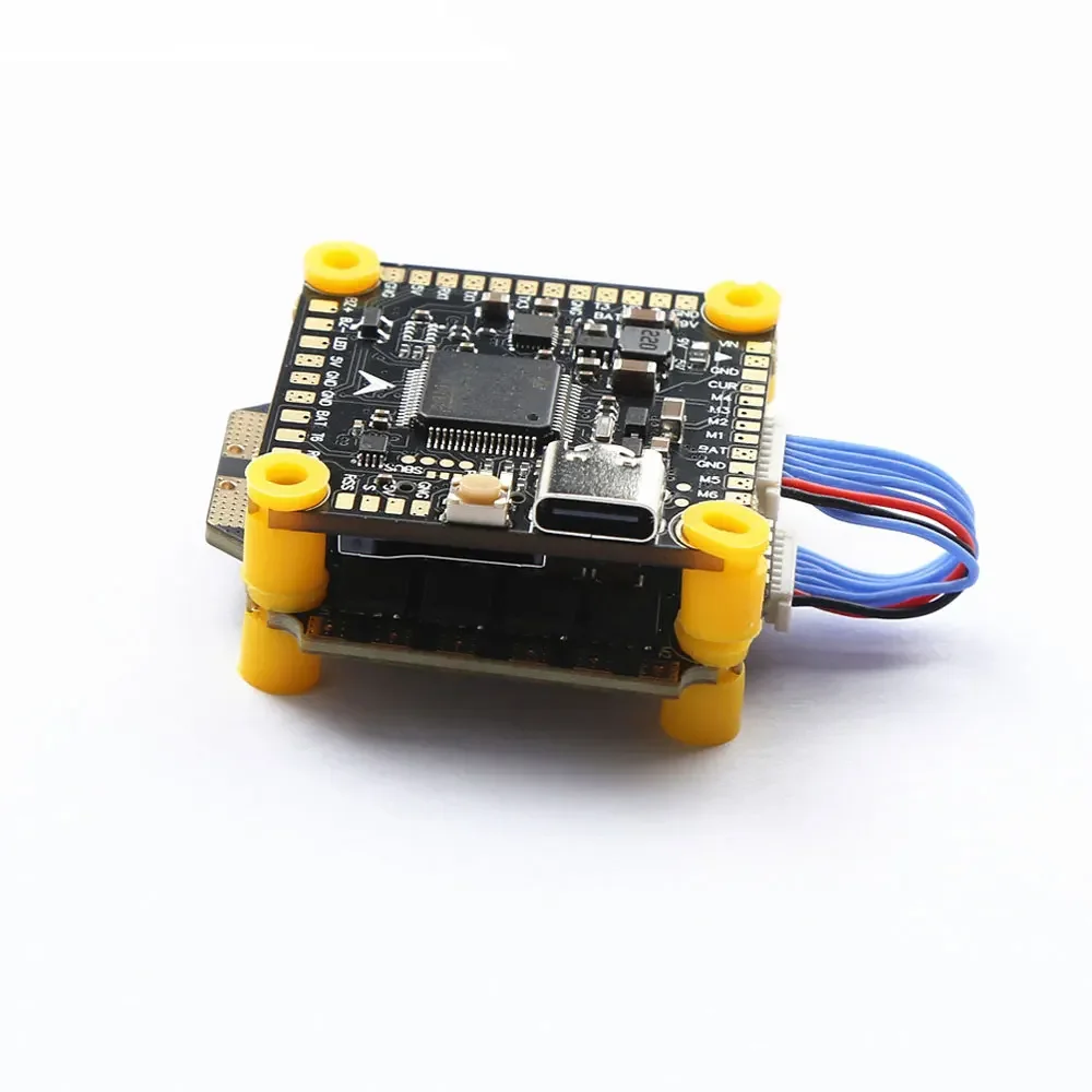 وحدة تحكم الطيران RC Tracker F - مراجعة Betaflight Fc F4 وسعره